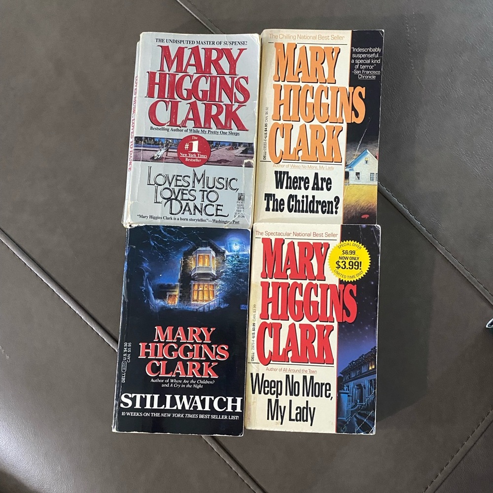 3/$20  4 Mary Higgins Clark books
